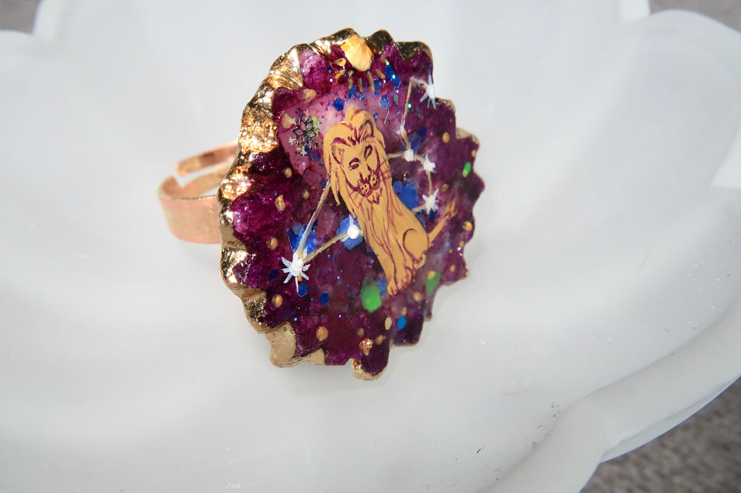 Hand-Painted Leo Zodiac natural Crystal Pendant, 18K Gold jewelry